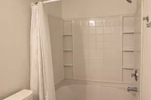 5320 Peach Pl Ln, Charlotte, NC 28216 - Photo 8