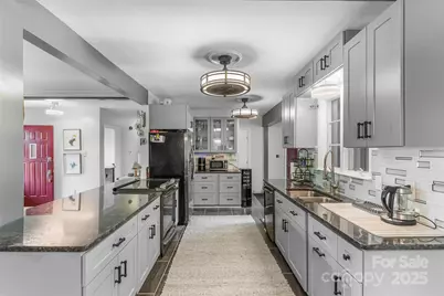 5 Deanwood Circle, Asheville, NC 28803 - Photo 6