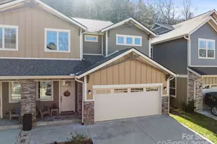 513 Sweet Birch Park Ln, Black Mountain, NC 28711 - Photo 2