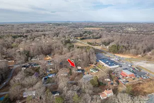 1383 Sandiwood Ct, Claremont, NC 28610 - Photo 6