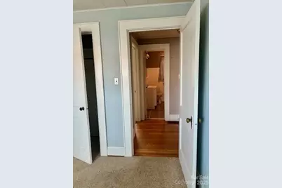 2219 6th Avenue NW, Hickory, NC 28601 - Photo 14