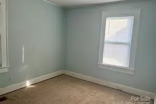 2219 6th Ave NW, Hickory, NC 28601 - Photo 10