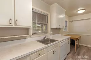 3826 Conway Ave, Charlotte, NC 28209 - Photo 6