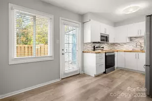 1908 Harvest Ln, Charlotte, NC 28210 - Photo 22