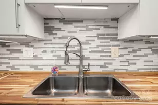 1908 Harvest Ln, Charlotte, NC 28210 - Photo 12