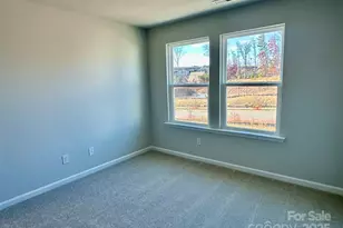 246 Ferebee Pl, Charlotte, NC 28213 - Photo 18