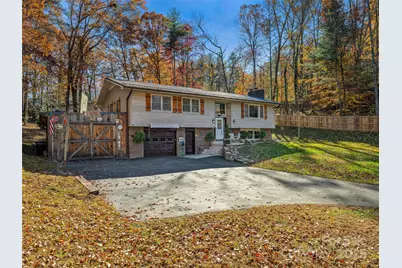 150 Timberlane Drive, Etowah, NC 28729 - Photo 4