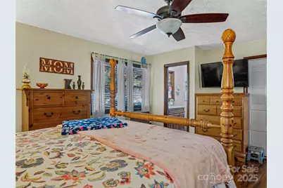 150 Timberlane Drive, Etowah, NC 28729 - Photo 18