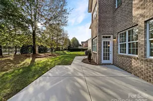 6615 Springs Mill Rd, Charlotte, NC 28277 - Photo 8