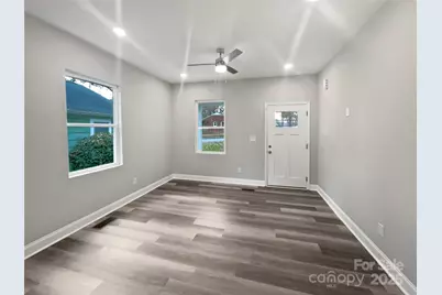 1701 5th Street, Statesville, NC 28677 - Photo 8