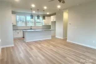 234 Ferebee Pl, Charlotte, NC 28213 - Photo 8