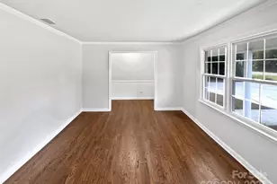 10120 Mt Holly Rd, Charlotte, NC 28214 - Photo 8