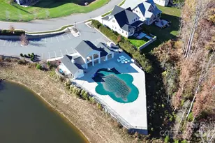 163 Hanks Bluff Dr, Mooresville, NC 28117 - Photo 38