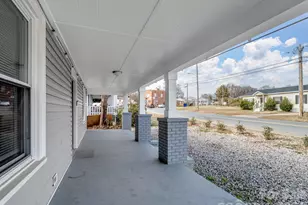 4313 Hovis Rd, Charlotte, NC 28208 - Photo 2