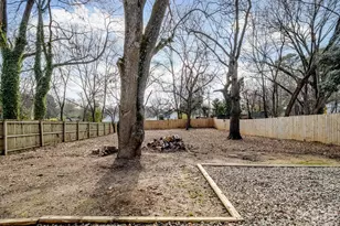 4313 Hovis Rd, Charlotte, NC 28208 - Photo 18