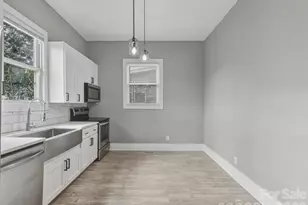 4313 Hovis Rd, Charlotte, NC 28208 - Photo 6