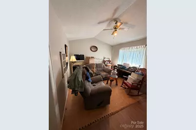 284 Jennings Road, North Wilkesboro, NC 28659 - Photo 4