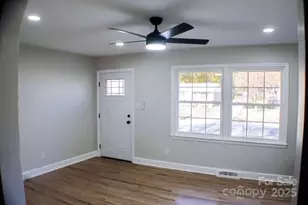 409 S Ramsey St, Charlotte, NC 28208 - Photo 4