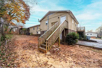 711 Meredith Court SW, Lenoir, NC 28645 - Photo 4