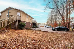 711 Meredith Ct SW, Lenoir, NC 28645 - Photo 6