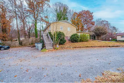 711 Meredith Court SW, Lenoir, NC 28645 - Photo 12