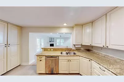 2844 Goneaway Road, Charlotte, NC 28210 - Photo 8