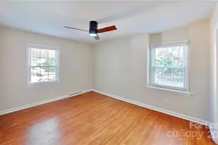 2844 Goneaway Rd, Charlotte, NC 28210 - Photo 26