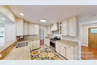 2844 Goneaway Road, Charlotte, NC 28210 - Photo 6