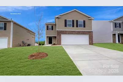 1067 20th Avenue Loop SE, Hickory, NC 28601 - Photo 1
