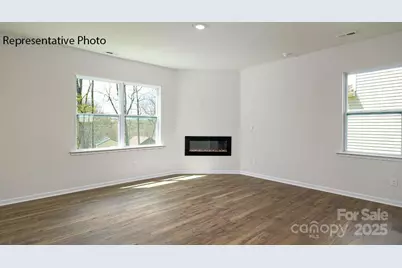 2054 10th Street SE, Hickory, NC 28602 - Photo 8