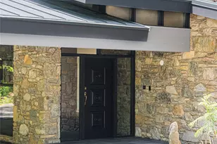 3 Holly Hill Rd, Asheville, NC 28803 - Photo 2