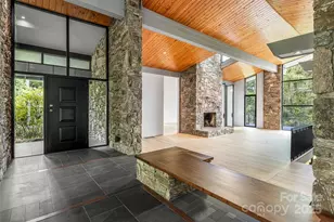 3 Holly Hill Rd, Asheville, NC 28803 - Photo 4