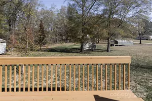 1505 Moss Springs Rd, Albemarle, NC 28001 - Photo 20