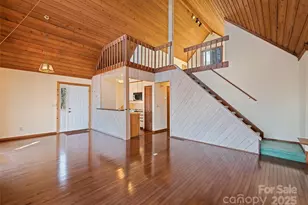 1350 Davis Mountain Rd, Hendersonville, NC 28739 - Photo 14