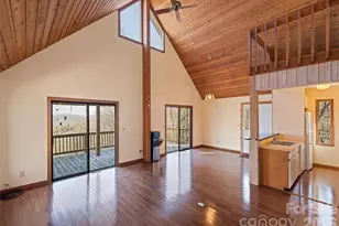 1350 Davis Mountain Rd, Hendersonville, NC 28739 - Photo 14
