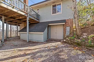 1350 Davis Mountain Rd, Hendersonville, NC 28739 - Photo 38