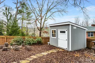 31 Elkmont Dr, Asheville, NC 28804 - Photo 28