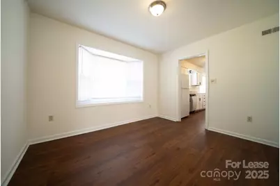 2219 Heather Glen Lane, Charlotte, NC 28208 - Photo 8