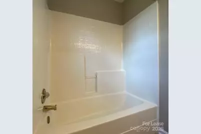 2219 Heather Glen Lane, Charlotte, NC 28208 - Photo 14