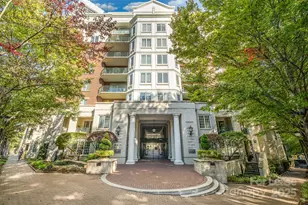 300 W 5th St, Charlotte, NC 28202 - Photo 1