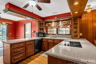 1867 Fruitland Rd, Hendersonville, NC 28792 - Photo 10