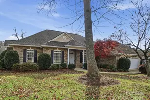 1855 Cameron Heights Cir, Denver, NC 28037 - Photo 2