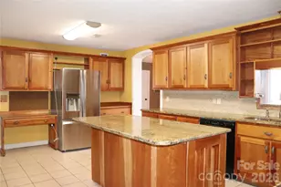 3041 Heffner Pl, Hudson, NC 28638 - Photo 14