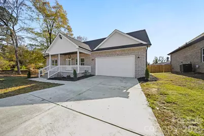 101 Wadesborough Place, Wadesboro, NC 28170 - Photo 2