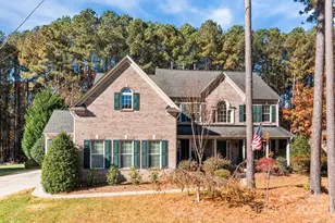 213 Beech Bluff Dr, Mount Holly, NC 28120 - Photo 2