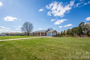 2890 Hobson Rd, Cleveland, NC 27013 - Photo 4