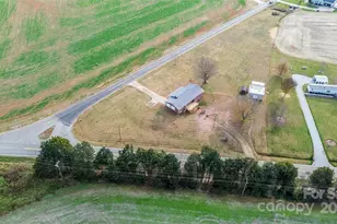 2890 Hobson Rd, Cleveland, NC 27013 - Photo 36