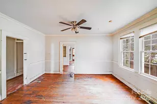 613 W Graham St, Shelby, NC 28150 - Photo 4