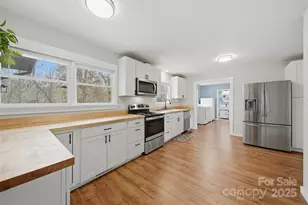 219 Settlemyre Rd, Morganton, NC 28655 - Photo 4