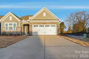 3070 Constitution Ln, Gastonia, NC 28056 - Photo 4